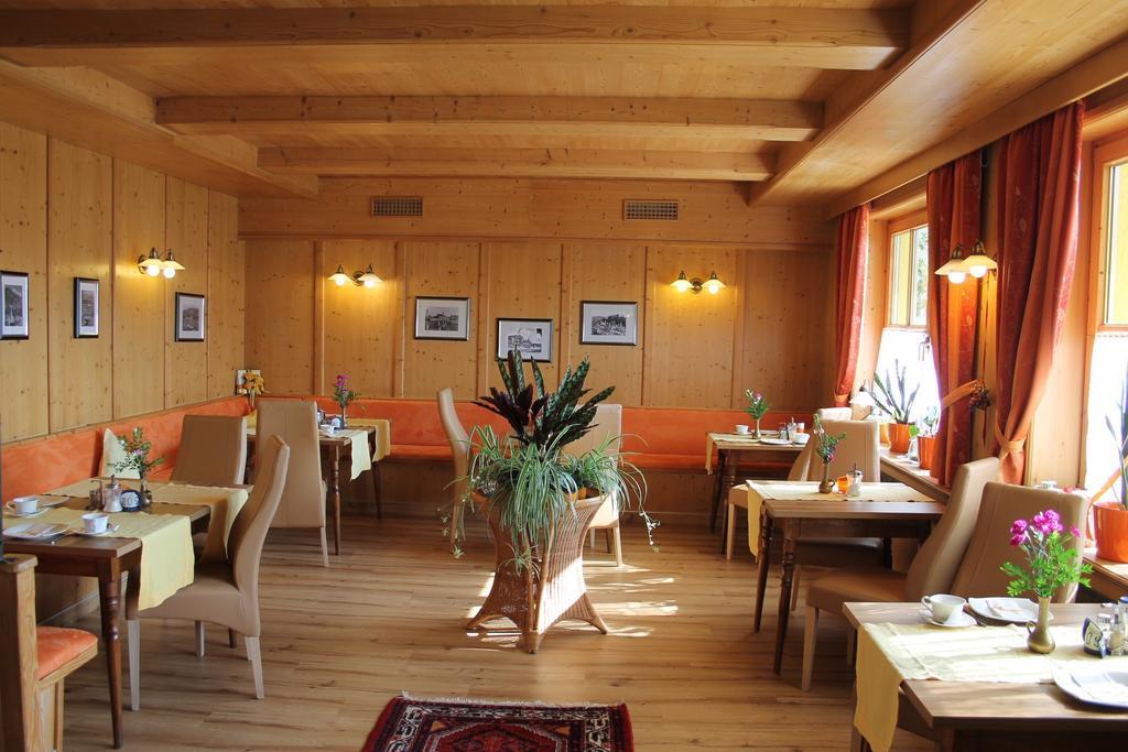 Seepension Neubacher Kg Nussdorf am Attersee Kültér fotó