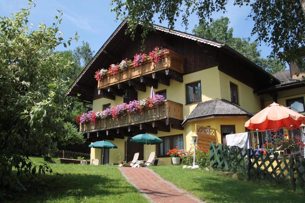 Seepension Neubacher Kg Nussdorf am Attersee Kültér fotó